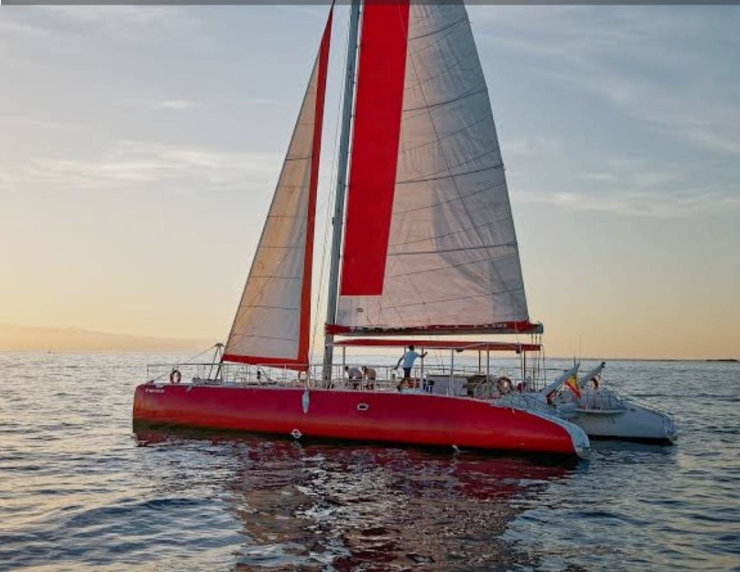 Catamarán 3h